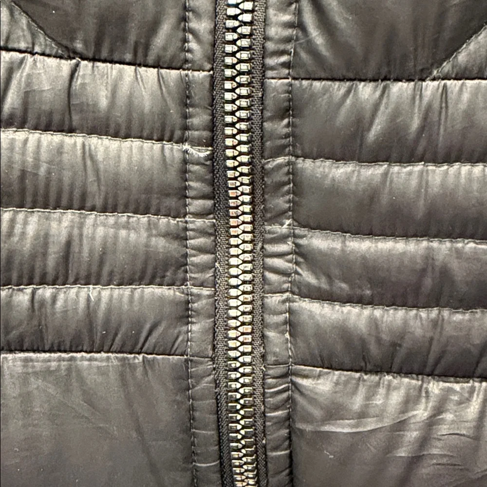 Bernardo Black Puffer Coat size small - Picture 6 of 17